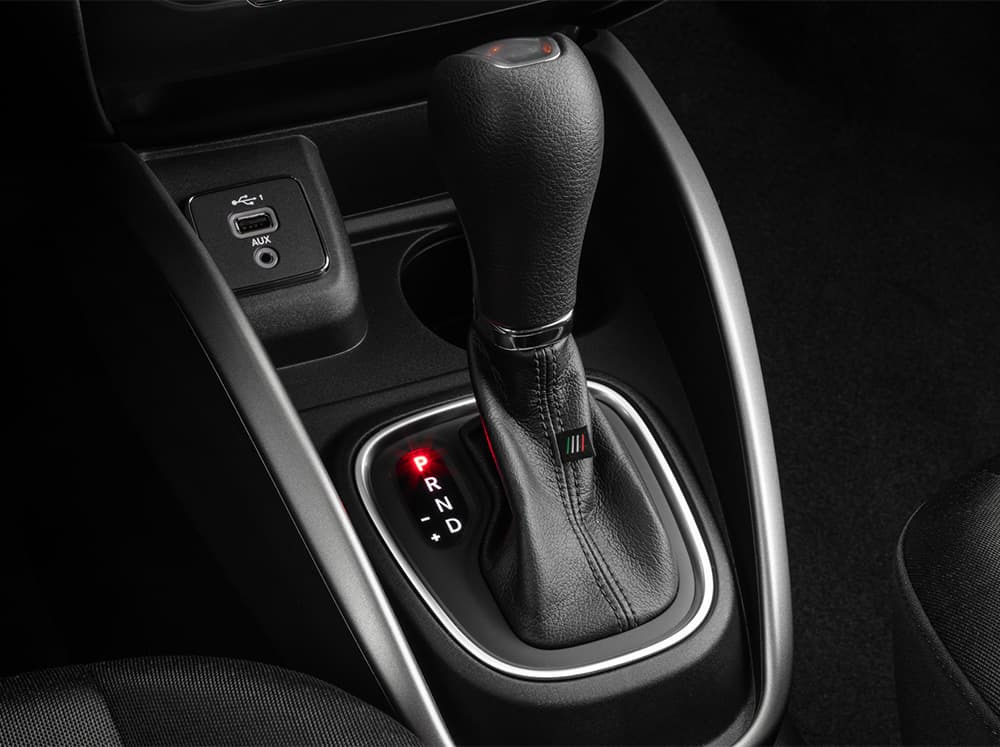 Fiat Cronos interior - Asientos