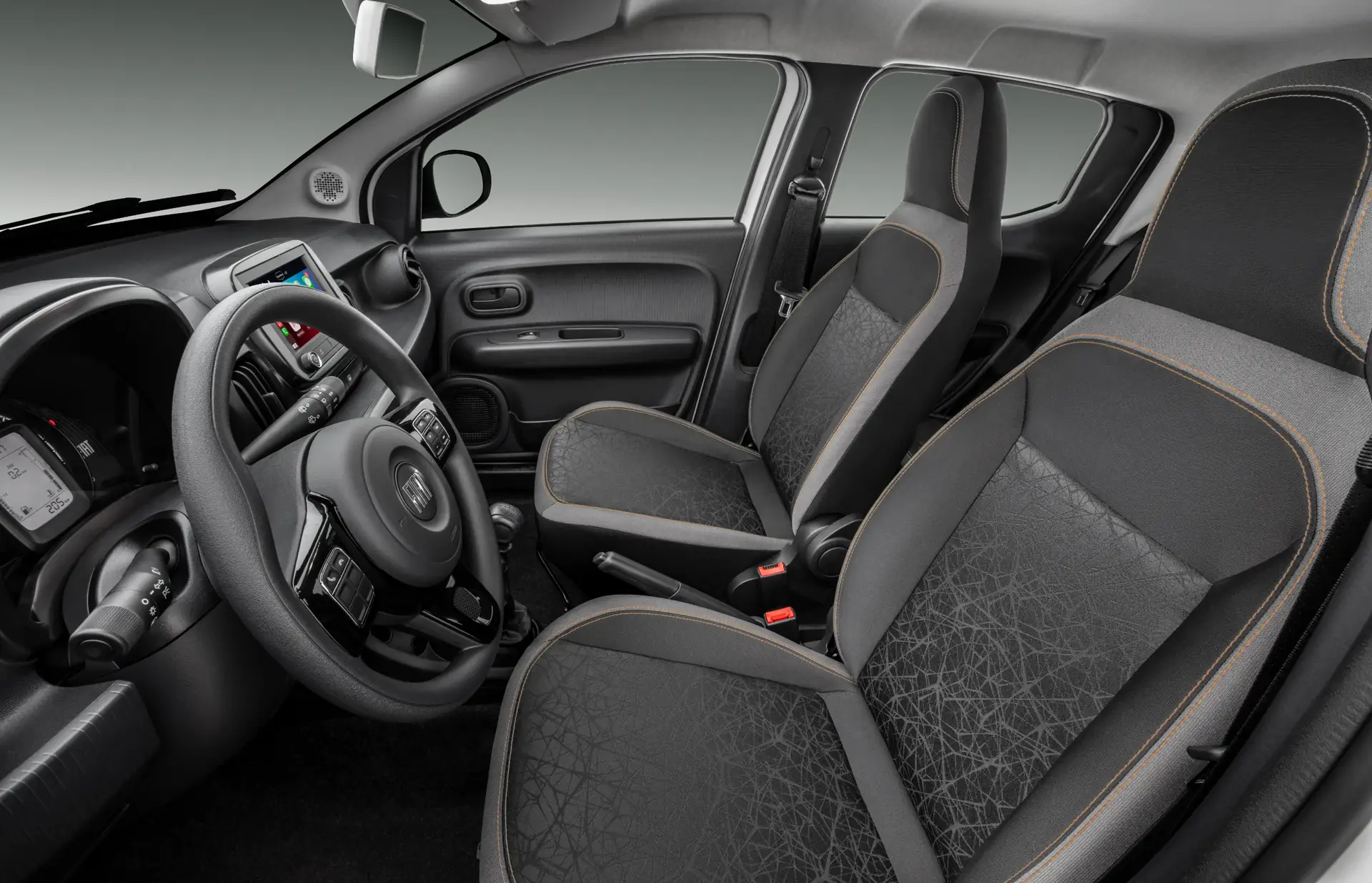 Fiat Mobi Trekking interior - Tapizado interior