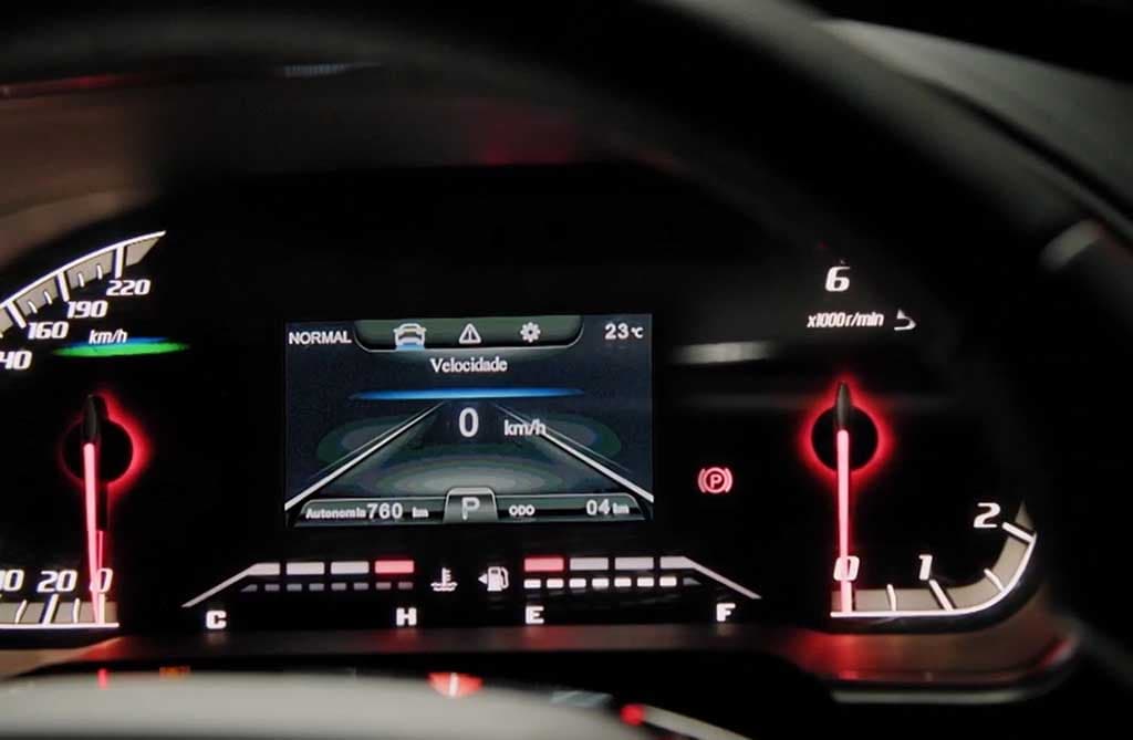 Fiat Titano Endurance MT interior - Tablero digital
