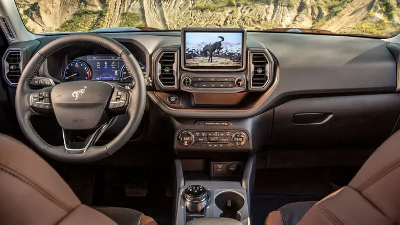 Ford Bronco volante