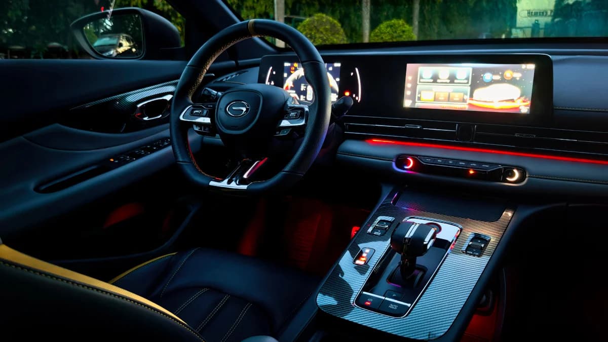 Pantalla de 10,25 pulgadas del GAC Empow
