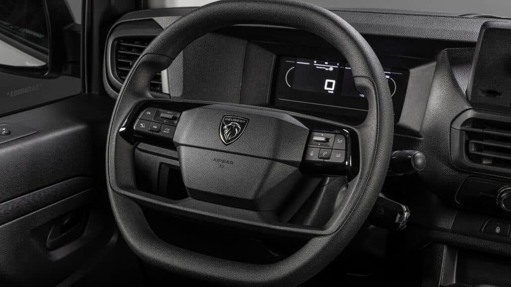 Peugeot Expert interior - Volante
